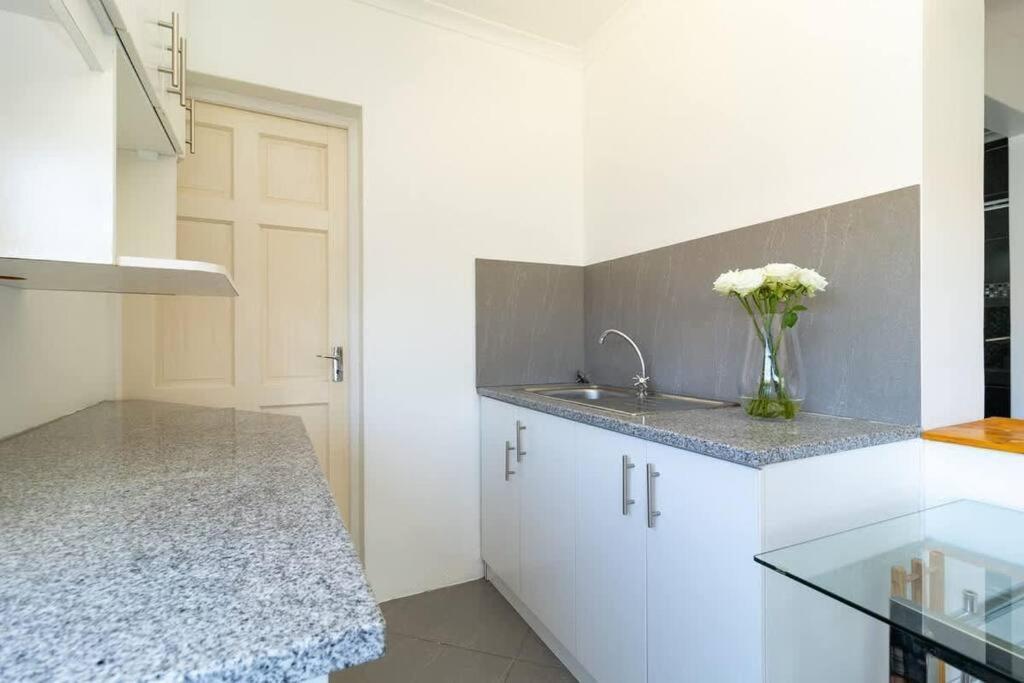 Garden Cottage, Camps Bay Apartment Cape Town