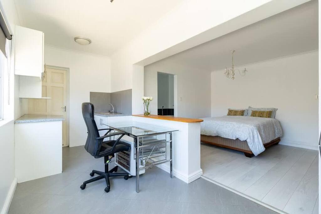 Apartment Garden Cottage, Camps Bay Cape Town
