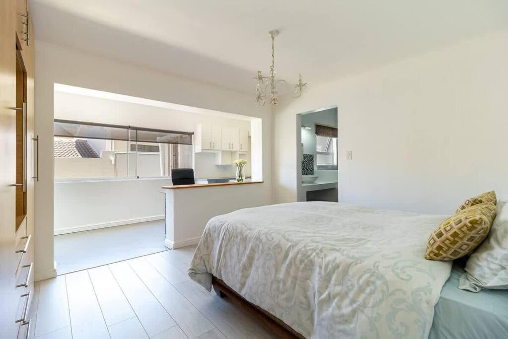 Garden Cottage, Camps Bay